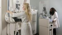 Woman gets a mammogram